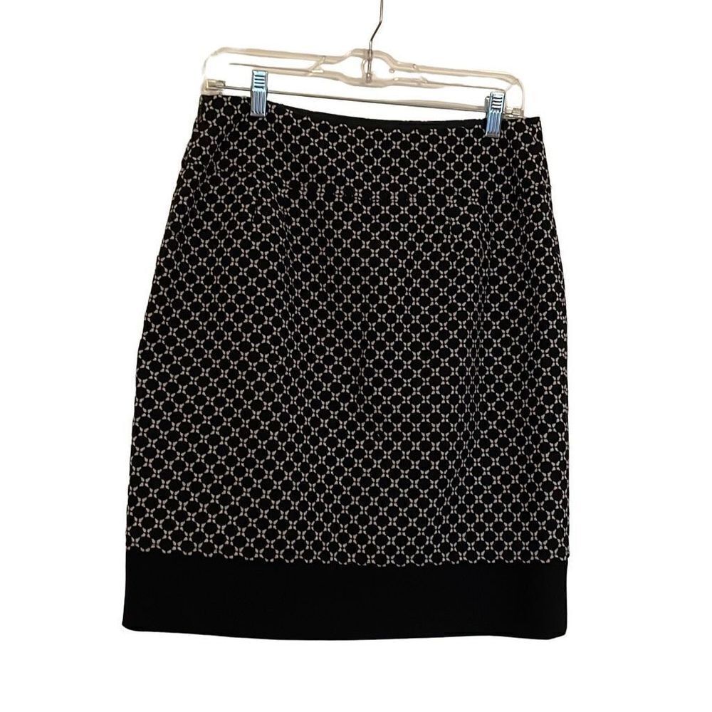 Ann Taylor Geometric Print Skirt - 6 - Picture 2 of 5